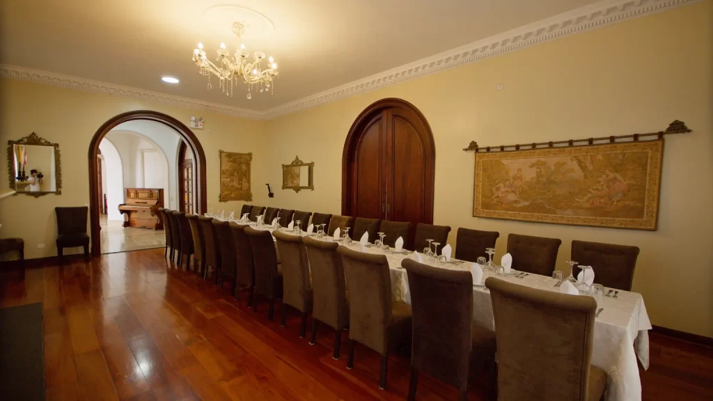 Salón Gaudí